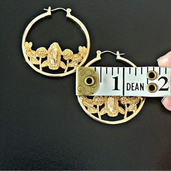Gold Virgin Mary Hoop Earring’s - Picture 8 of 14